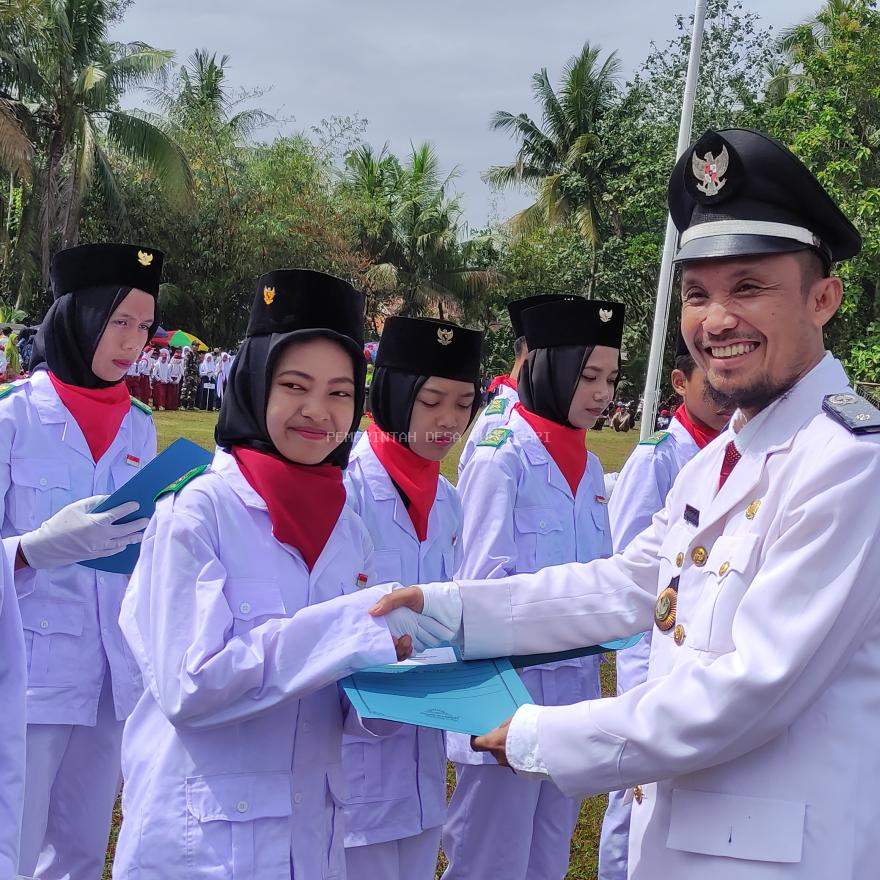UPACARA BENDERA HUT RI TINGKAT DESA PURWASARI KEMBALI DIGELAR