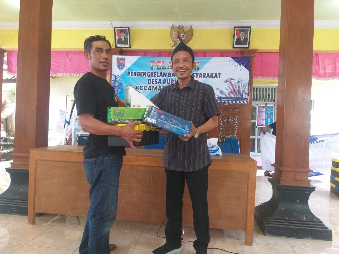Pelatihan Pengelasan dan Perbengkelan di Desa Purwasari: Meningkatkan Keterampilan Pemuda dan Masyarakat