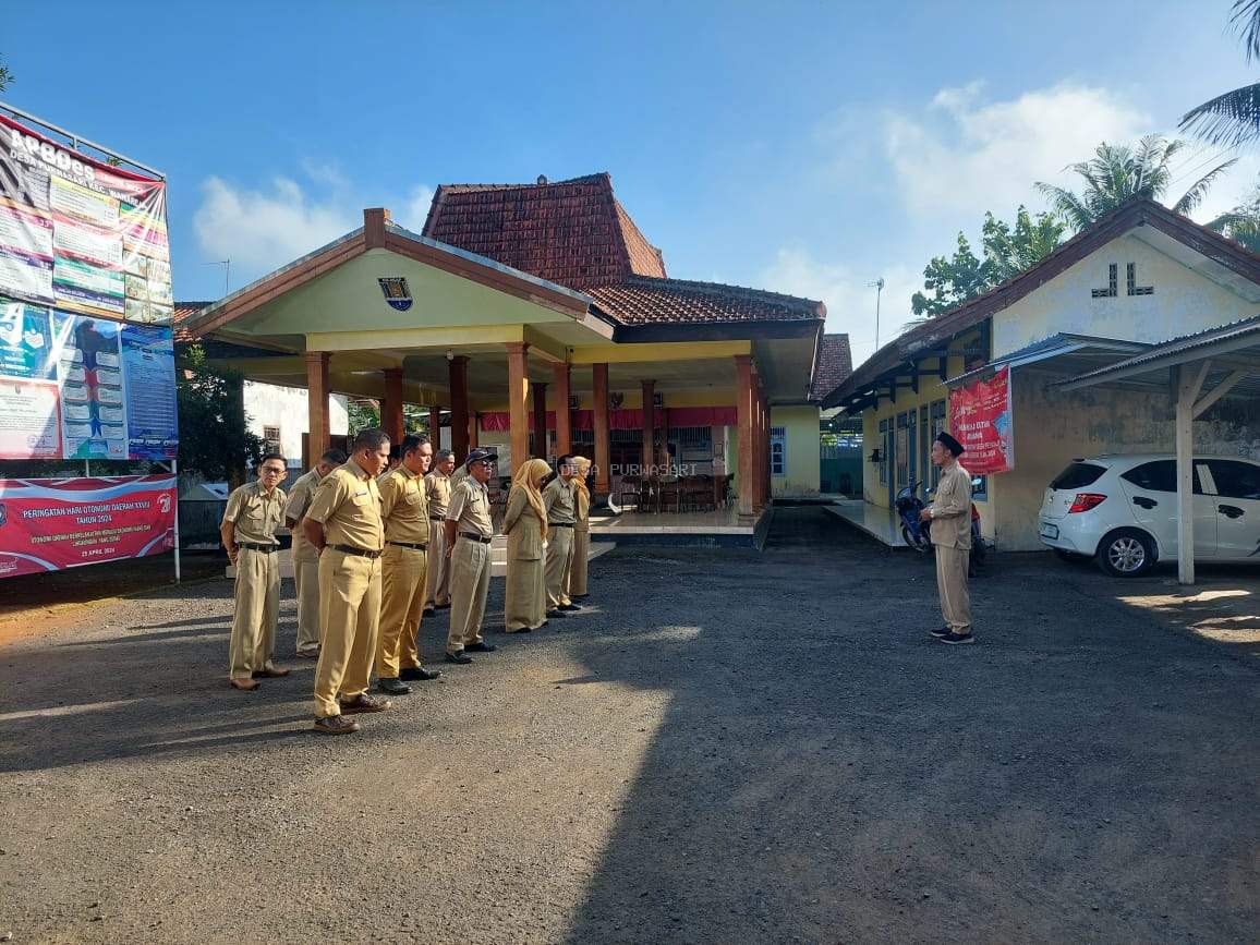 Apel Pagi Perangkat Desa Purwasari, Senin 5 Agustus 2024: Semangat Kemerdekaan Sambut HUT RI ke-79